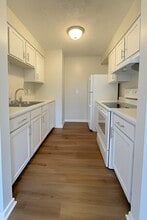 3839 Silver Lake Rd in Traverse City, MI - Building Photo - Building Photo