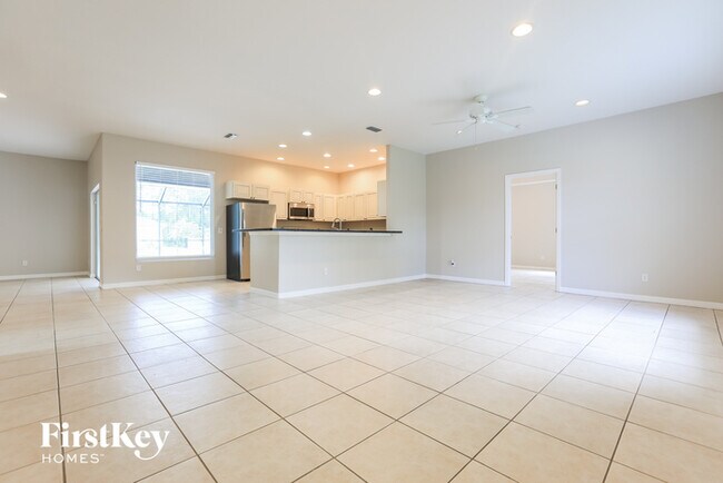 4511 Jaslo Ave in North Port, FL - Building Photo - Building Photo