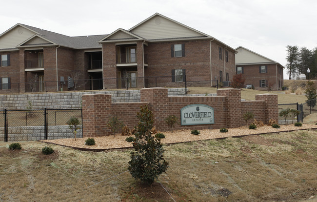 Cloverfield Estates in Greenville, SC - Foto de edificio - Building Photo