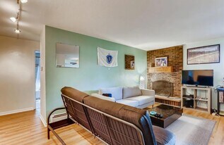 1233 N Ogden St, Unit 102 in Denver, CO - Building Photo