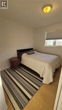 20 Queensdale Ave W in Hamilton, ON - Building Photo - Building Photo