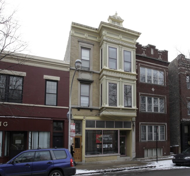 713 W. Wrightwood in Chicago, IL - Building Photo - Building Photo