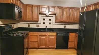 1527 Grandview Ave, Unit 3 in Papillion, NE - Building Photo - Building Photo