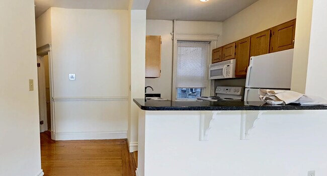 35 Queensberry, Unit 32#3 in Boston, MA - Building Photo - Building Photo