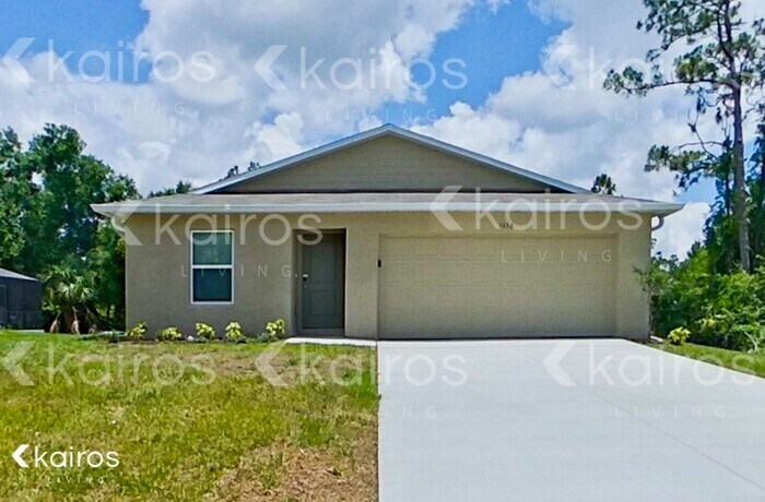 1156 Sword St in North Port, FL - Building Photo