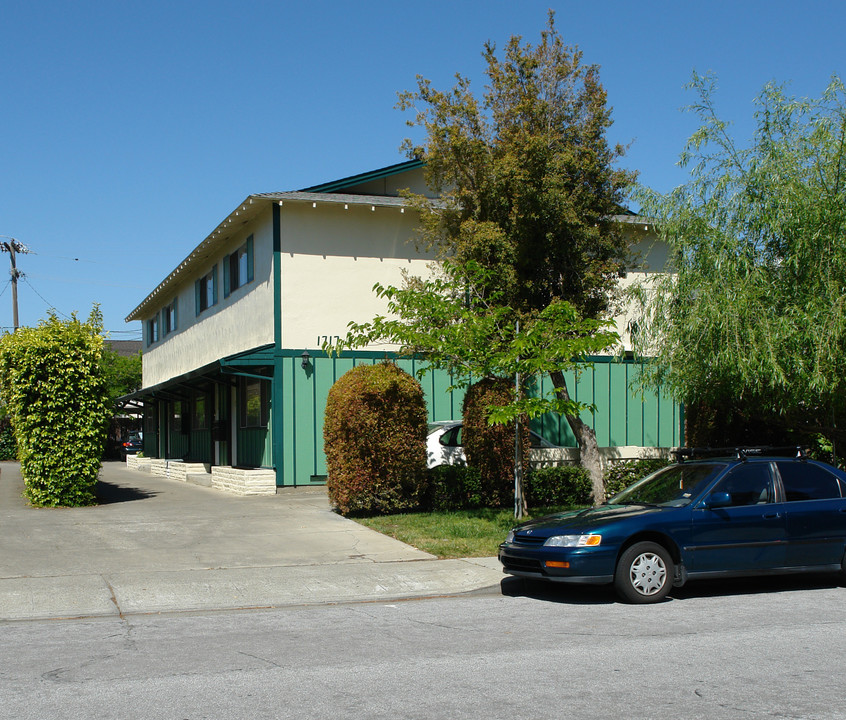 1717 Noranda Dr in Sunnyvale, CA - Foto de edificio