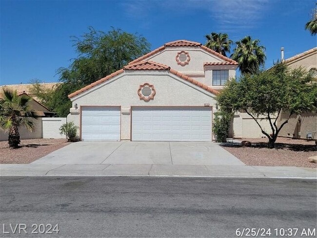2059 Club Crest Way in Henderson, NV - Building Photo - Building Photo