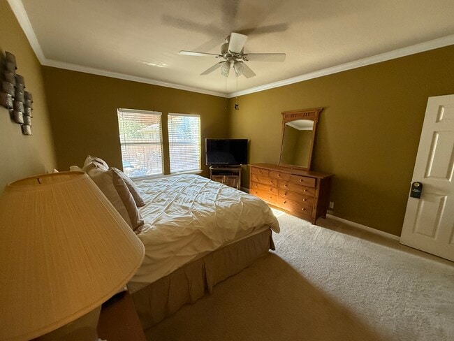 584 Rockhurst St in Buda, TX - Building Photo - Building Photo