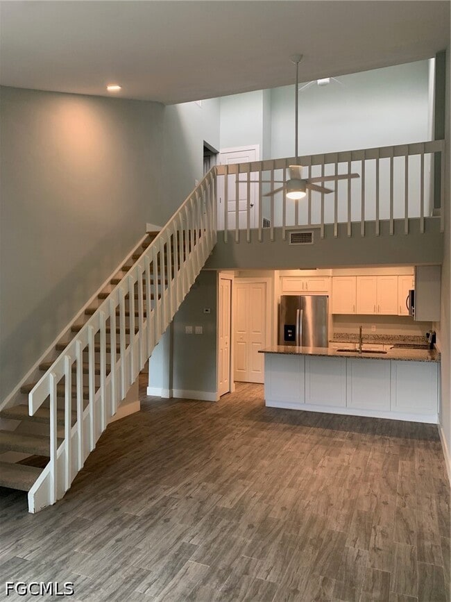 8849 Somerset Blvd in Ft. Myers, FL - Building Photo - Building Photo