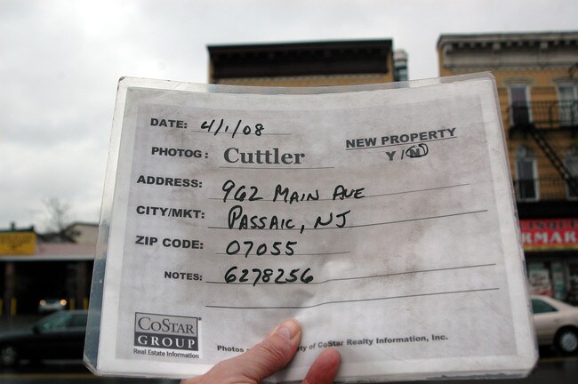 962 Main Ave in Passaic, NJ - Building Photo - Other