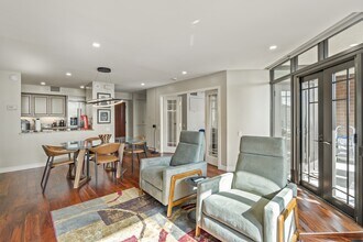 500 W Harbor Dr in San Diego, CA - Building Photo - Building Photo