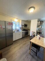 44 Chetwynd Rd in Somerville, MA - Building Photo