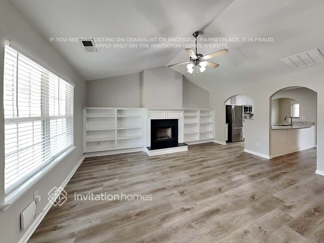 5000 Buckeye Pl in Atlanta, GA - Building Photo - Building Photo