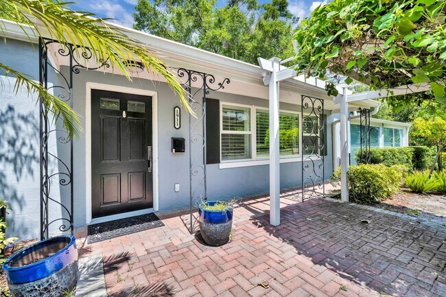 1911 Winter Park Rd in Winter Park, FL - Building Photo - Building Photo