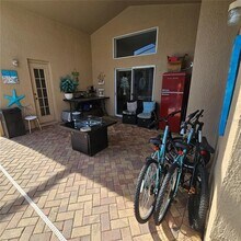 8052 Santee Dr in Kissimmee, FL - Building Photo - Building Photo
