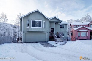 18134 Harbor Point Loop in Anchorage, AK - Building Photo