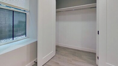 202 Porter St, Unit 1 in Boston, MA - Building Photo - Building Photo