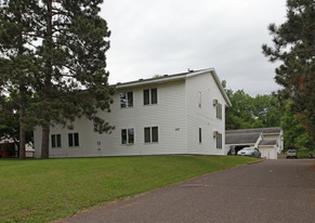 602 4th St N in Hudson, WI - Building Photo