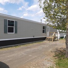 13 Middle Rd in Colebrook, NH - Building Photo - Building Photo