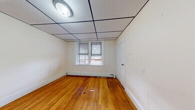 882 Huntington Ave, Unit 2 in Boston, MA - Building Photo - Building Photo