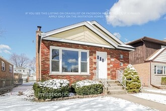 5850 S Natchez Ave in Chicago, IL - Building Photo - Building Photo