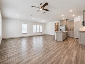 8913 Swallowtail St in Frisco, TX - Building Photo - Building Photo