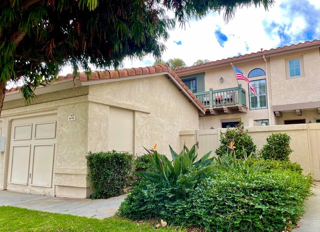 6849 Maple Leaf Dr in Carlsbad, CA - Building Photo - Building Photo