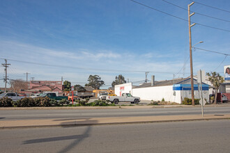 219 Market Way in Salinas, CA - Building Photo - Building Photo