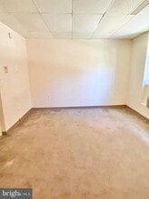 3030 Wisconsin Ave NW in Washington, DC - Building Photo - Building Photo