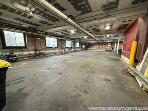 312 Shirley St, Unit 106 in Winthrop, MA - Building Photo - Building Photo