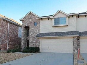 3652 Vienna St in Irving, TX - Foto de edificio - Building Photo