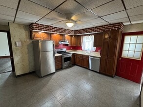 39 Cotton Ave in Wilkes-Barre, PA - Building Photo - Building Photo