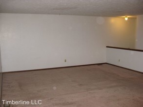 2301 SW 19th St in Lincoln, NE - Building Photo - Building Photo