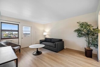 1601 N Randall Ave in Janesville, WI - Building Photo - Building Photo