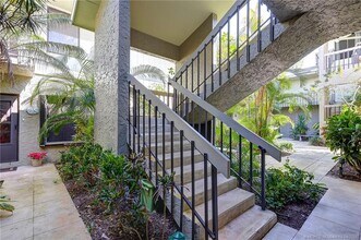 800 NW Fork Rd in Stuart, FL - Building Photo - Building Photo