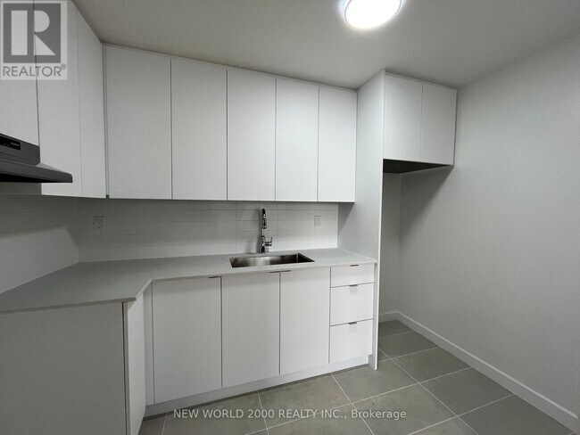 property at 101 Roehampton Ave