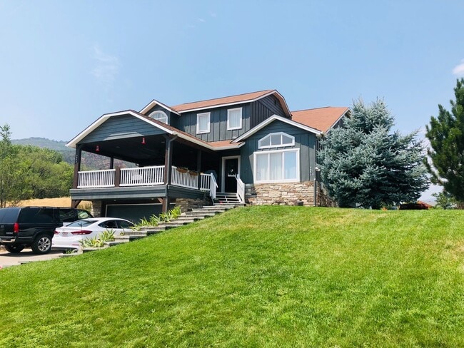 property at 3950 Sky Ranch Dr