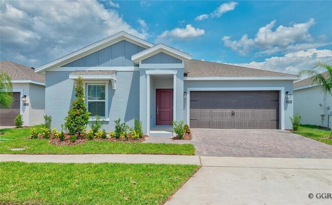 property at 4986 Worchester Dr