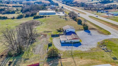 8310 E Andrew Johnson Hwy in Chuckey, TN - Building Photo - Building Photo