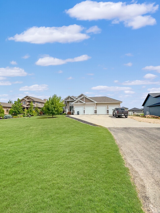 property at 7904 Carriage Ln Dr