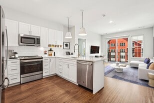 The Lodge in Marlborough, MA - Building Photo