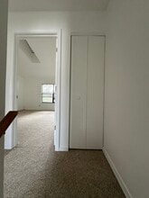 15 Crest St in West Haven, CT - Foto de edificio - Building Photo