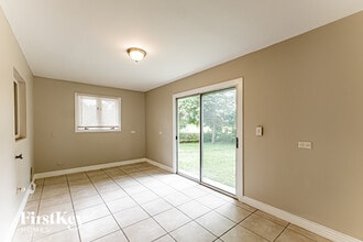 1770 Lily St in Aurora, IL - Building Photo - Building Photo