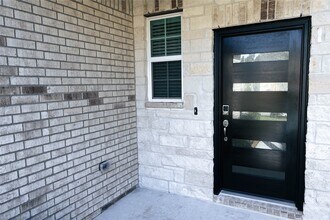 247 Forest W St in Magnolia, TX - Building Photo - Building Photo