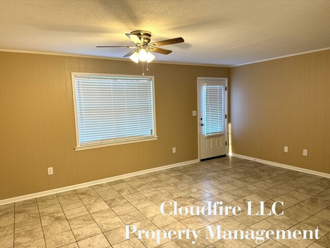 213 James Cir, Unit 213 in Oxford, MS - Building Photo - Building Photo