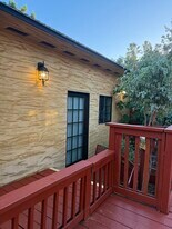 312 Crest Dr, Unit Cottage in San Jose, CA - Building Photo