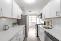 Bryn Mawr Apartments in Philadelphia, PA - Building Photo - Interior Photo