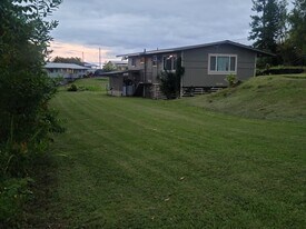 71 Aipuni St in Hilo, HI - Building Photo