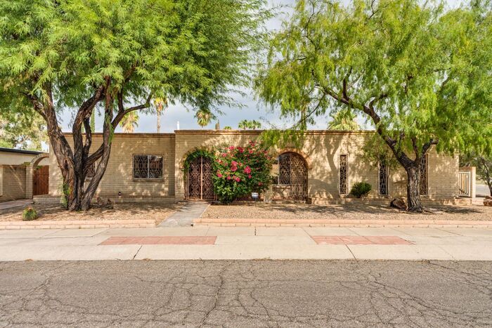 2035 S Darling Ave in Tucson, AZ - Building Photo