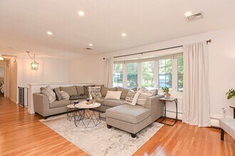 7 Lynch Ave in Dedham, MA - Building Photo - Building Photo